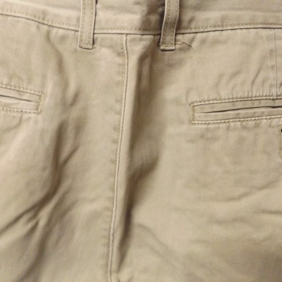 J CREW, CLASSIC FIT KHACKI'S 32X32, COTTON - Picture 3 of 3